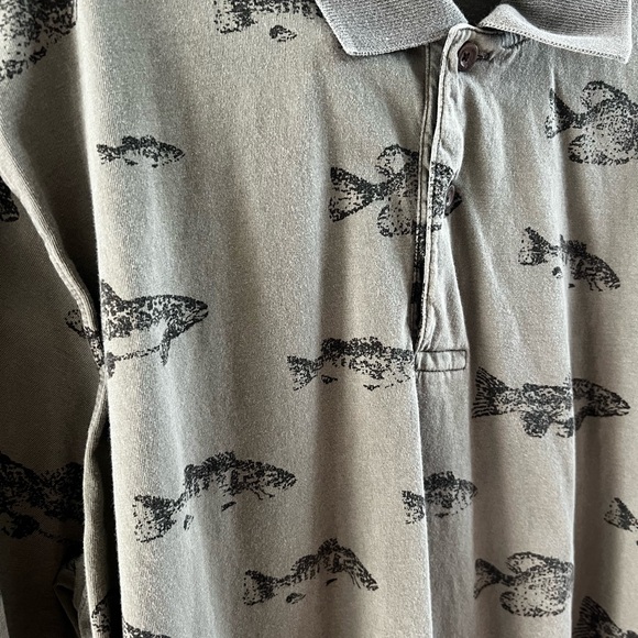 CLEARANCE Men’s Medium Woolrich Olive Green Fish Patterned Collared T-Shirt - Picture 3 of 7